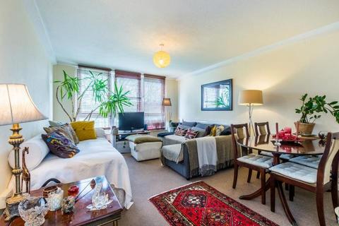 Byrne House, Kett Gardens, London, SW2 1 bed flat for sale