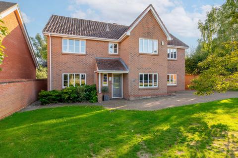 Blake Drive, Bradwell 5 bed detached house for sale