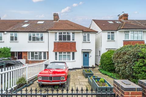 Lamberhurst Road, London, SE27 3 bed end of terrace house for sale