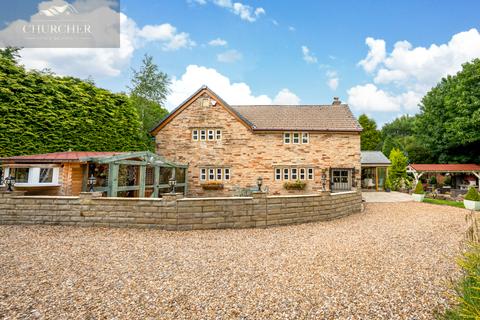 Grimshaw Road, Skelmersdale WN8 4 bed detached house for sale