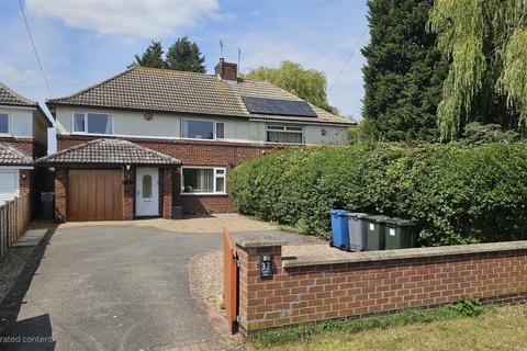 Sutton Lane, Granby, Nottinghamshire 4 bed semi