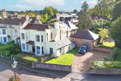Prospect Place, Hythe, Southampton, SO45 4 bed end of terrace house for sale