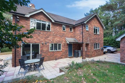 Giantswood Lane, Congleton 5 bed detached house for sale