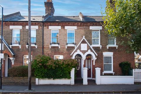 Kilravock Street, London 2 bed house for sale