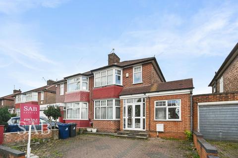 Orchard Gate, Greenford, UB6 4 bed semi