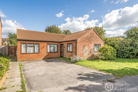 Larkspur Gardens, Holbury, Southampton 3 bed bungalow for sale