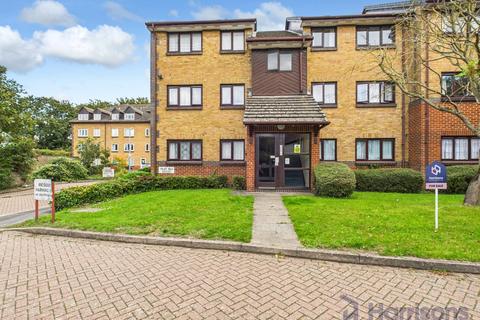 Barkers Court, Sittingbourne, Kent... 2 bed penthouse for sale