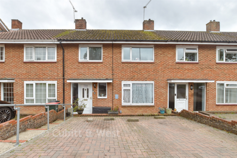 Buckswood Drive, Crawley, West Sussex 3 bed terraced house for sale