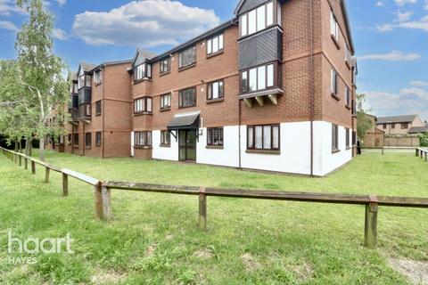 Gade Close, Hayes 1 bed flat for sale