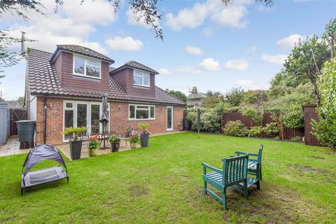 Burndell Road, Yapton, Arundel, West... 4 bed chalet for sale