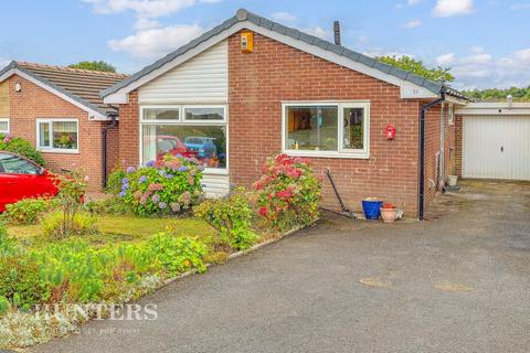 Laburnum Way, Bents Farm Estate... 2 bed semi