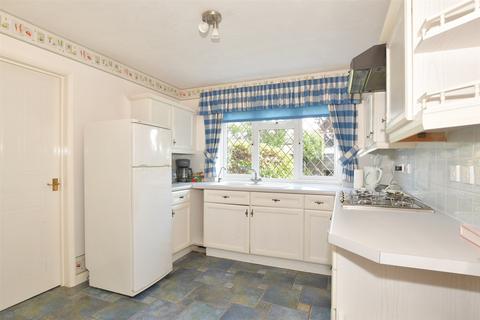Broomfields, Longfield DA3 4 bed detached house for sale