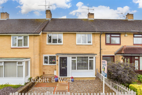 Rother Crescent, Gossops Green... 3 bed terraced house for sale