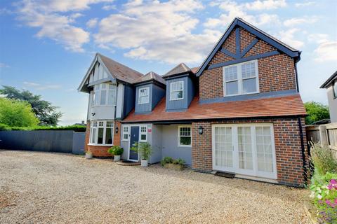 Chilwell Lane, Bramcote, Nottingham 6 bed detached house for sale