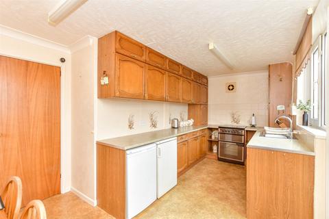 Whitsbury Road, Havant PO9 3 bed terraced house for sale