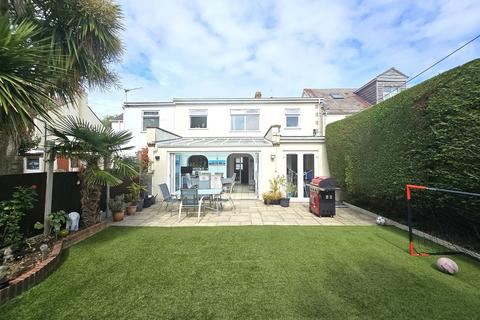 Gladstone Road, Parkstone, Poole, BH12 5 bed semi