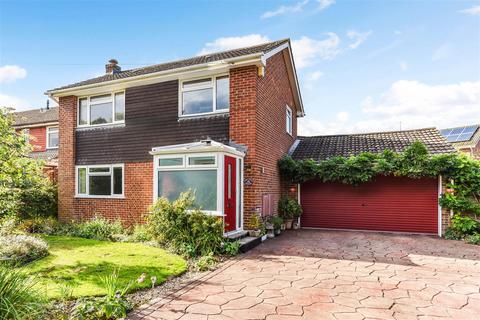 Southwick Road, Denmead 3 bed detached house for sale
