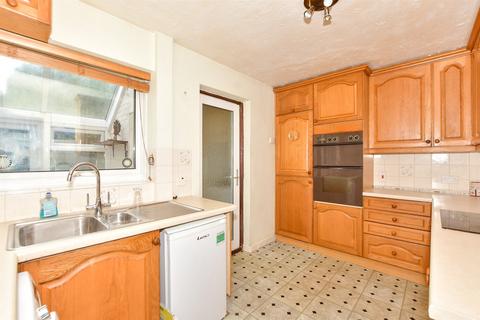 Underhill Cottages, Folkestone CT18 3 bed terraced house for sale