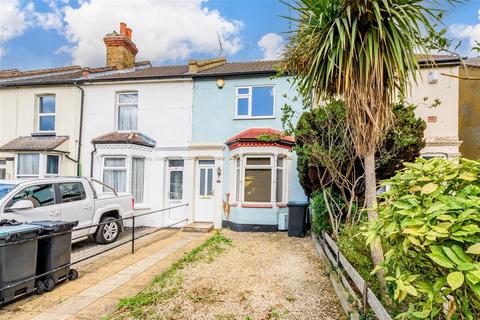 Vale Road, Gravesend DA11 3 bed terraced house for sale