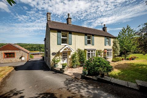 Nortons Wood Lane, Clevedon... 3 bed detached house for sale