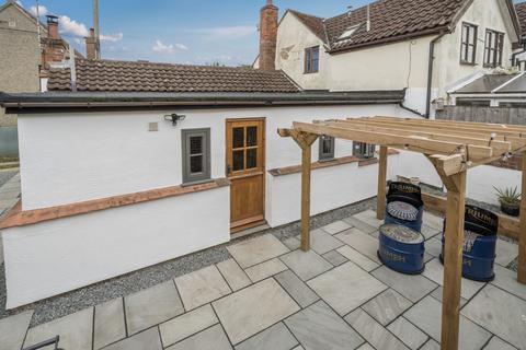 Finch Hill, Bulmer, Sudbury 1 bed bungalow for sale