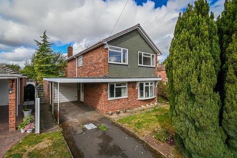 Chinook, 2 Folley Road, Ackleton... 3 bed detached house for sale