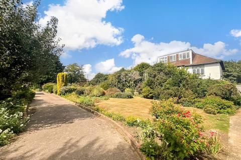 West Avenue, Worthing, West Sussex 5 bed detached bungalow for sale