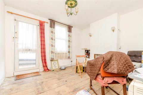 Castle Road, Chatham, Kent 2 bed terraced house for sale