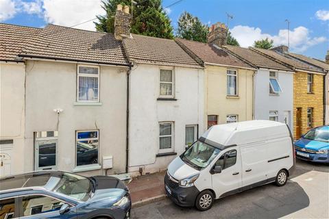 Castle Road, Chatham ME4 2 bed terraced house for sale