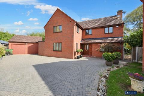 Tyle Green, Emerson Park, Hornchurch... 5 bed detached house for sale