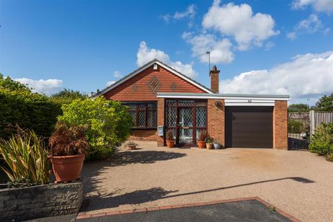 Sussex Way, Strensall, York 3 bed detached bungalow for sale