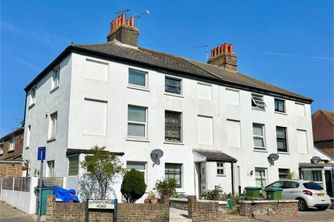 Arundel Road, Littlehampton, BN17 3 bed end of terrace house for sale