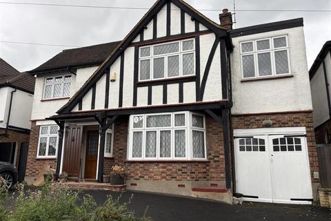 Carlton Close, Edgware 5 bed detached house for sale