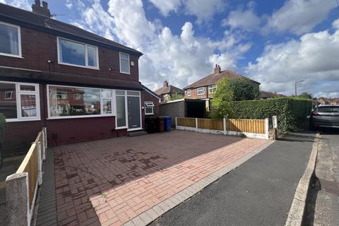 DYSERTH GROVE, Reddish 3 bed semi