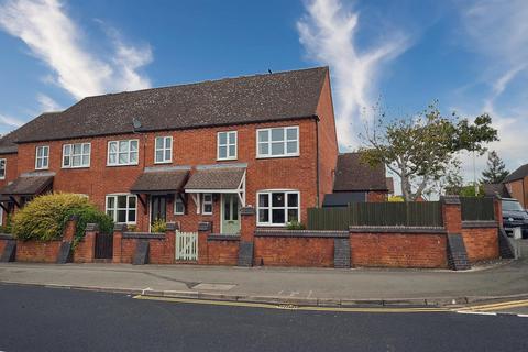 Hinckley Road, Burbage 3 bed townhouse for sale
