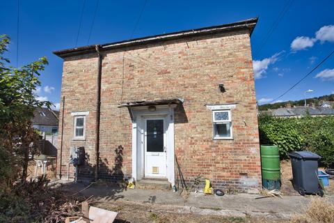 Mangers Place, Dover, Kent, CT16 3 bed terraced house for sale