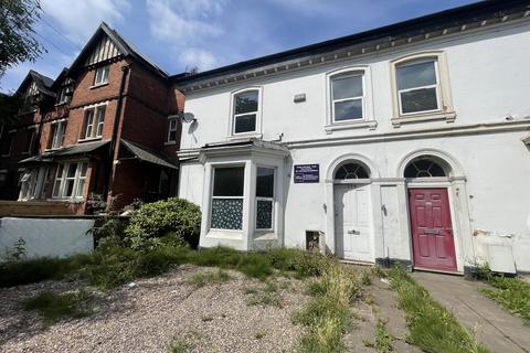 No. 124 Uttoxeter New Road, Derby... 6 bed semi