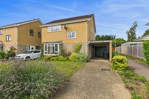 Dene Way, Biggleswade SG18 3 bed detached house for sale