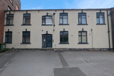 Flat, Swallow Hill,  Tong Road, Leeds Studio for sale