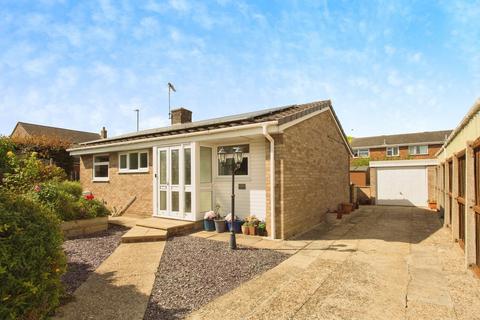 Carlton Rise, Royston SG8 2 bed detached bungalow for sale