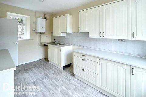 Queens Road, New Tredegar 2 bed terraced house for sale