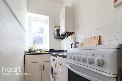 Charmouth Mansions, Weston Super Mare 2 bed apartment for sale