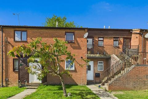 Greenways Walk, Crawley RH11 1 bed flat for sale