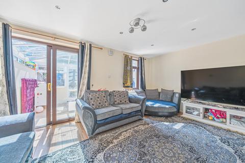 Hither Green, London, SE13 3 bed terraced house for sale