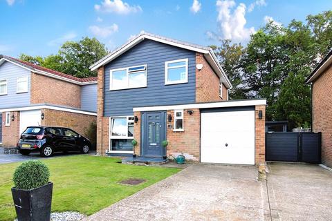 High Beeches, Banstead 3 bed detached house for sale
