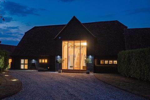 Clapton Hall Lane, Dunmow 5 bed barn conversion for sale