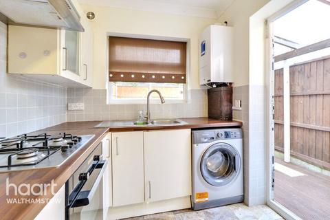 Goldsmith Road, Walthamstow 2 bed terraced house for sale