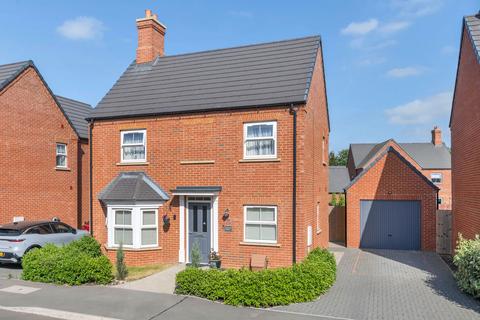 De Havilland Gardens, Bury PE26 3 bed detached house for sale