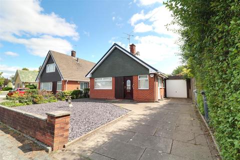 Birch Avenue, Alsager 2 bed detached bungalow for sale