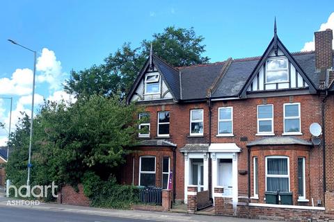 Somerset Road, Ashford 3 bed end of terrace house for sale